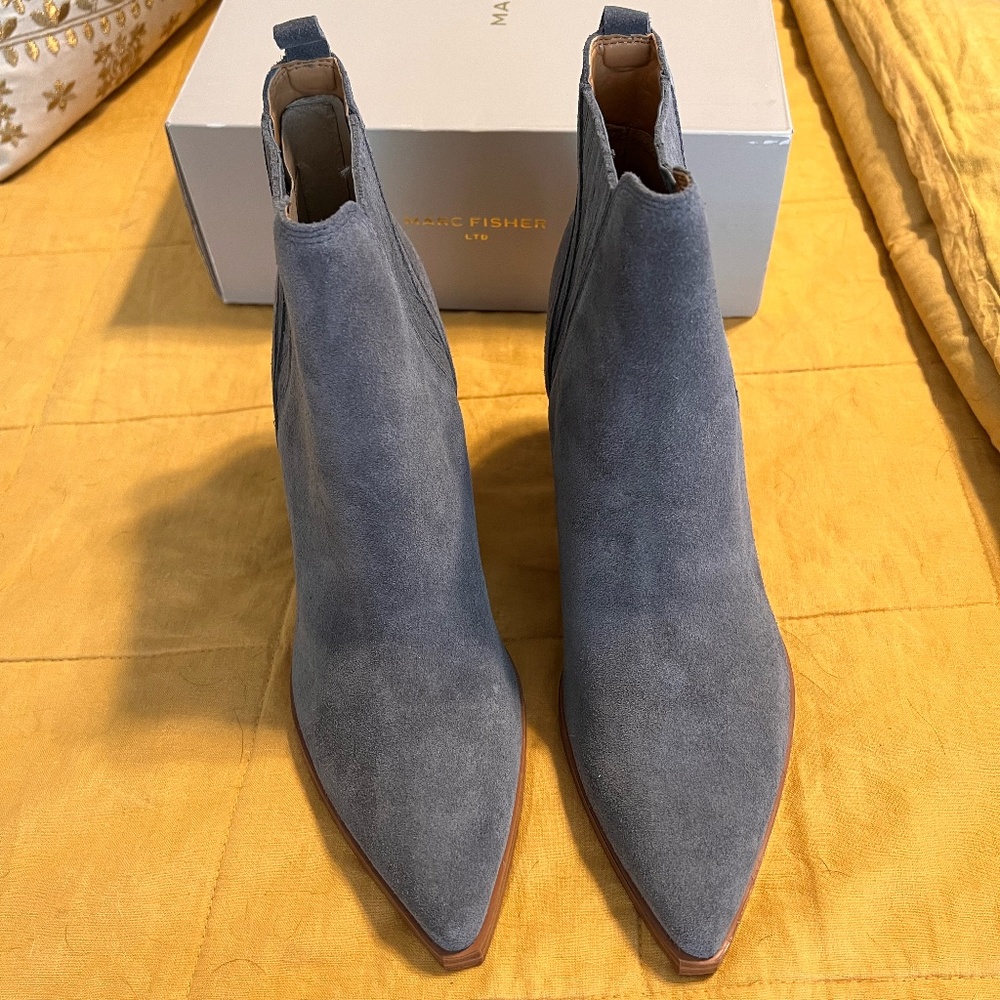 New in Box Marc Fisher LTD Gadri Pointed Toe Western Bootie Suede Leather